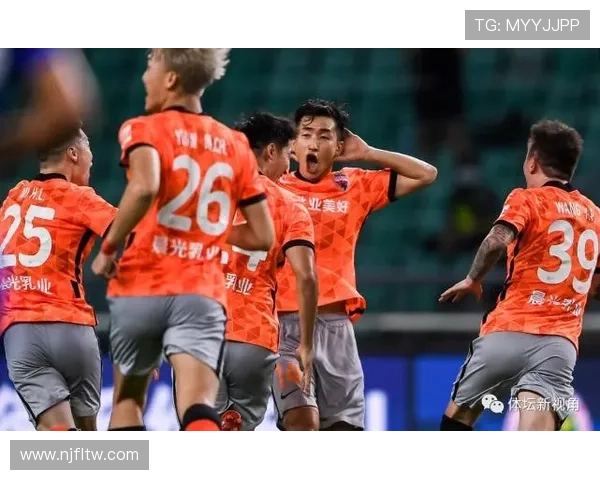 上海足球队以89分领跑世界锦标赛积分榜展现强劲实力