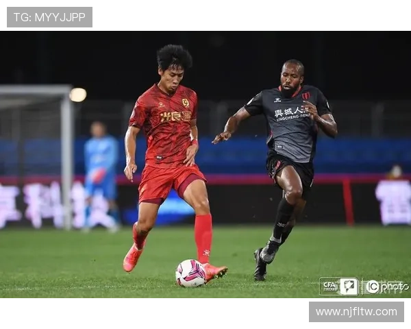 上海羽毛球队强势领跑联赛积分榜积分达到81分展现冠军实力