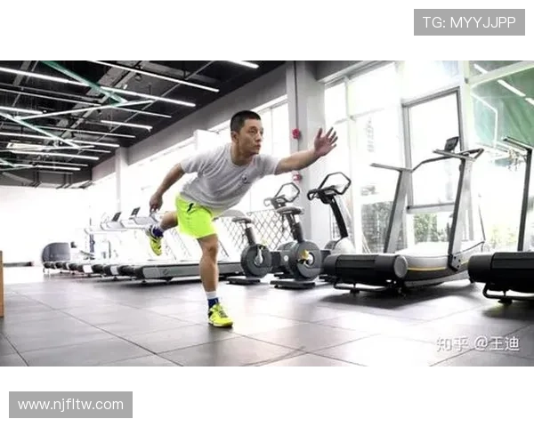 专访李丽：探寻羽毛球冠军背后的努力与坚持之路