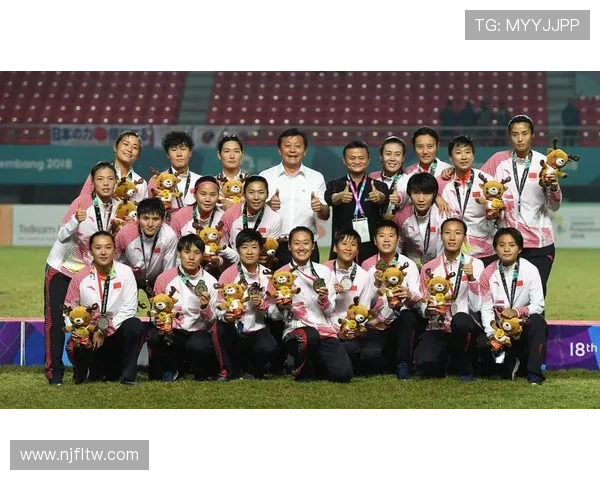 亚运会特别报道：成都足球队拼搏历程与荣耀背后的故事