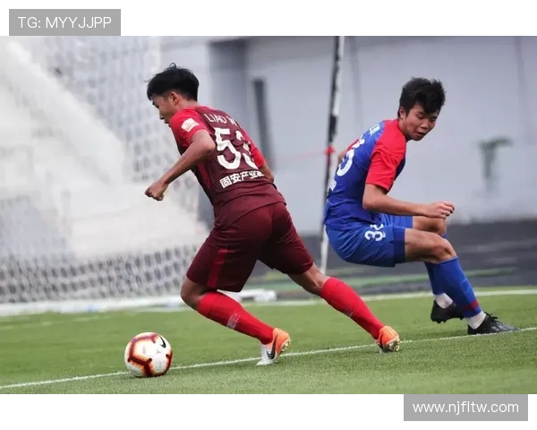 全国锦标赛积分榜：重庆篮球队以97分领跑